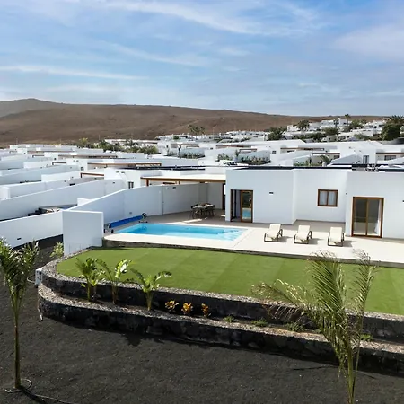 Navya - Vipvipvillas فيلة