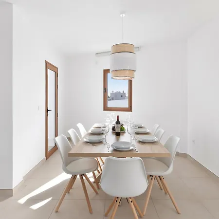 Navya - Vipvipvillas *