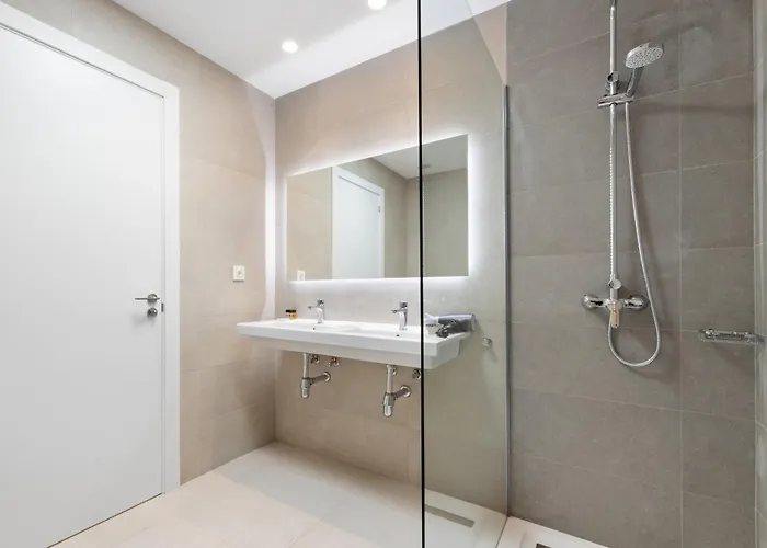 Navya - Vipvipvillas Vila