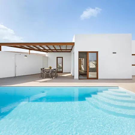 Navya - Vipvipvillas Vila Playa Blanca (Lanzarote)