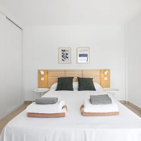 Navya - Vipvipvillas Playa Blanca