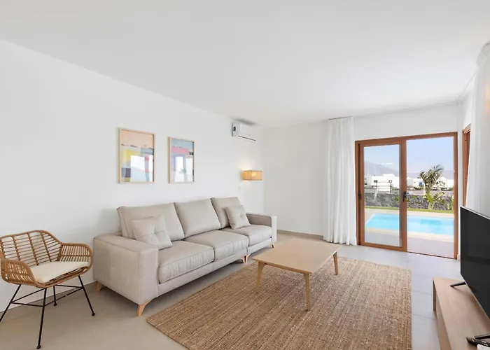 Вилла Navya - Vipvipvillas *