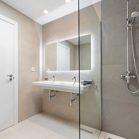 Navya - Vipvipvillas 别墅